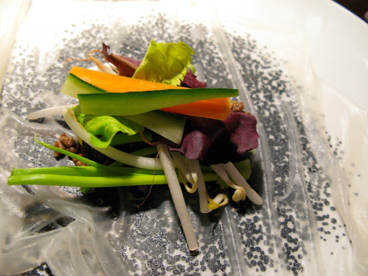 Reispackerl – oder vietnamesische Reispapierrollen mit Nước&nbsp;chấm