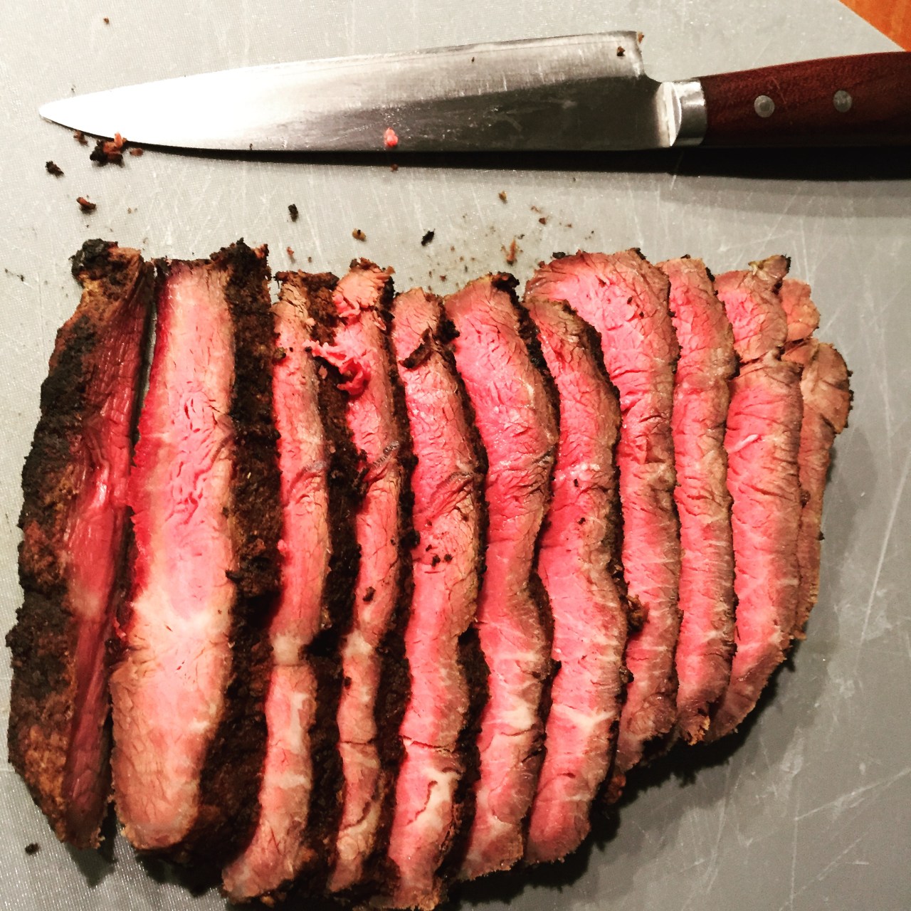 Frittierte Rindfleisch-Chips | Runzelkartoffeln | Mojo&nbsp;Picon