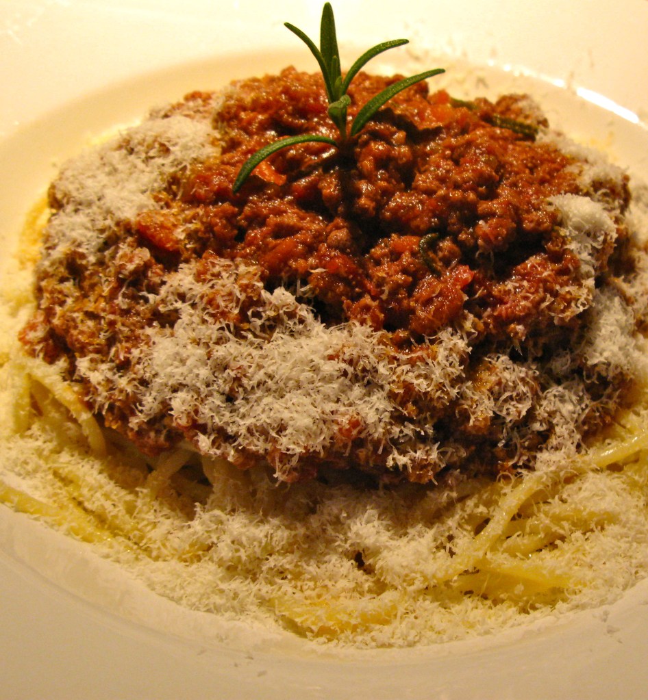Bolo Ragu Die ultimative ‚Bolo‘ | Ragù alla bolognese | The Italian Job ...