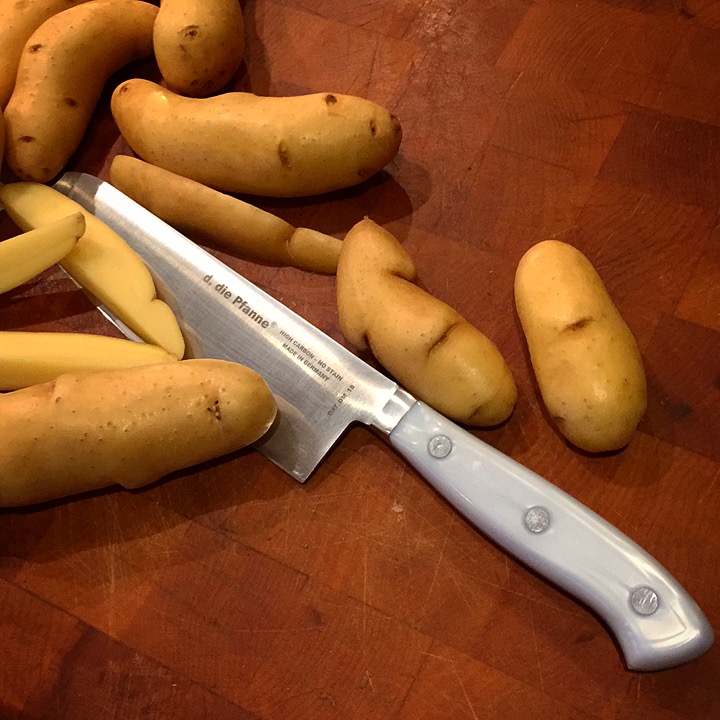 Kartoffelsalat ‚mit‘ – aus Bamberger Hörnla – TheMaskedChef Kartoffelsalat ‚mit‘ – aus Bamberger Hörnla – TheMaskedChef