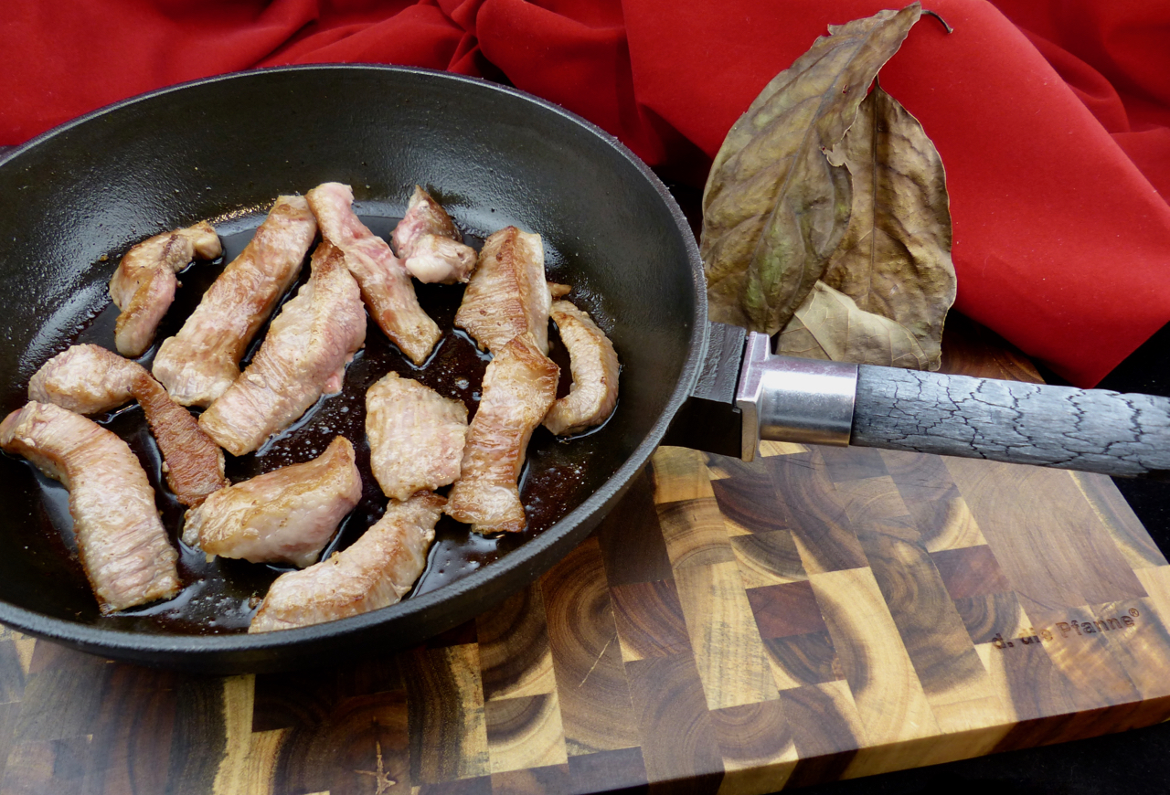 PUREiron_Papada_Iberico